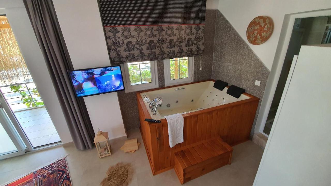 Apartament Sea View , 2 Person Jacuzzi,Sea 50 Meters Fethiye Zewnętrze zdjęcie